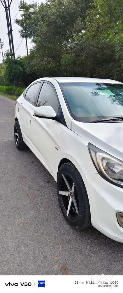 Hyundai Verna 2013 Cng & Hybrids Well Maintained