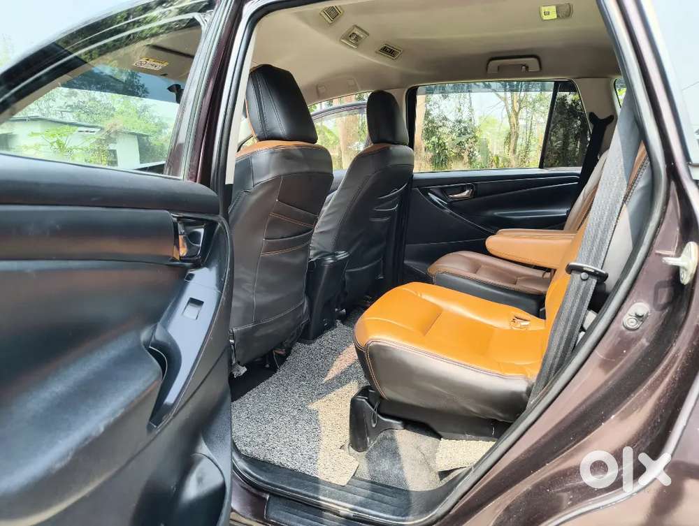 Toyota Innova Crysta 2018