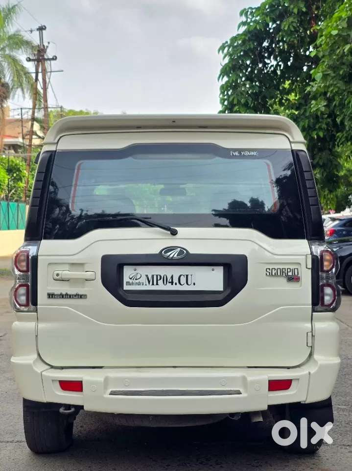 Mahindra Scorpio S10, 2017, Diesel