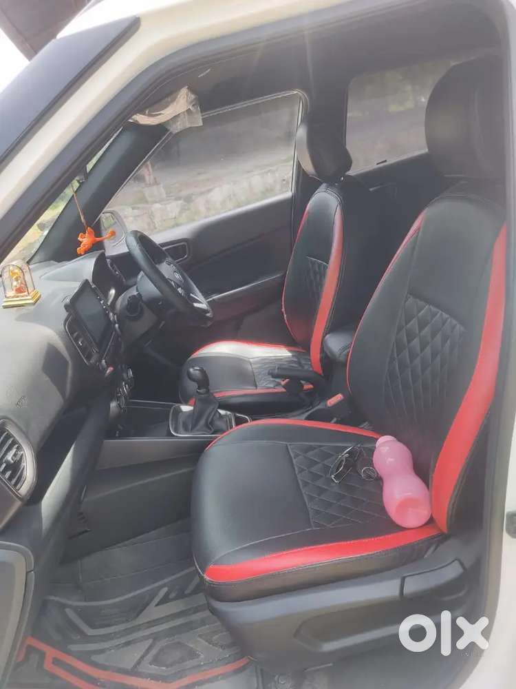 Hyundai Venue Petrol Knight 2024 Edition