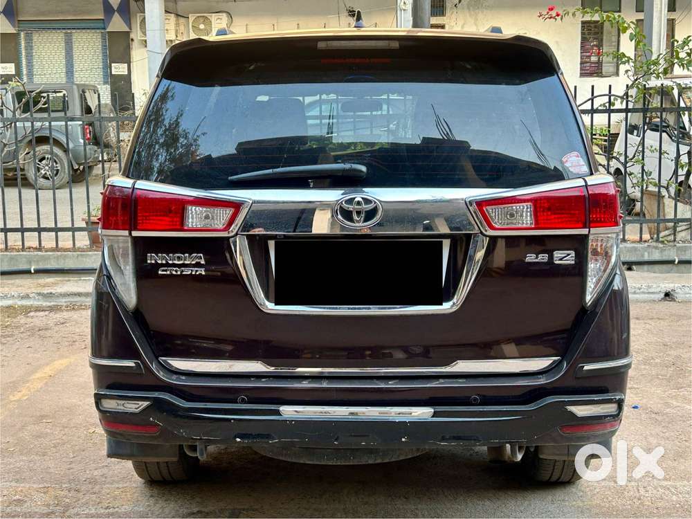 Toyota Innova Crysta 2.8z Automatic, 2018, Diesel