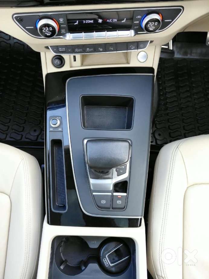 Audi Q5 Technology 45 Tfsi, 2023, Petrol