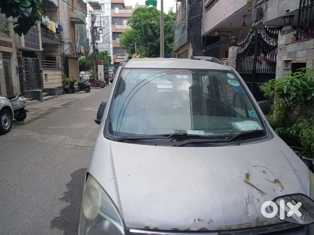 Maruti Suzuki Wagon R Lxi 2012