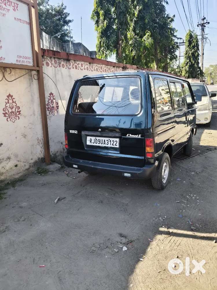 Maruti Suzuki Omni 2011