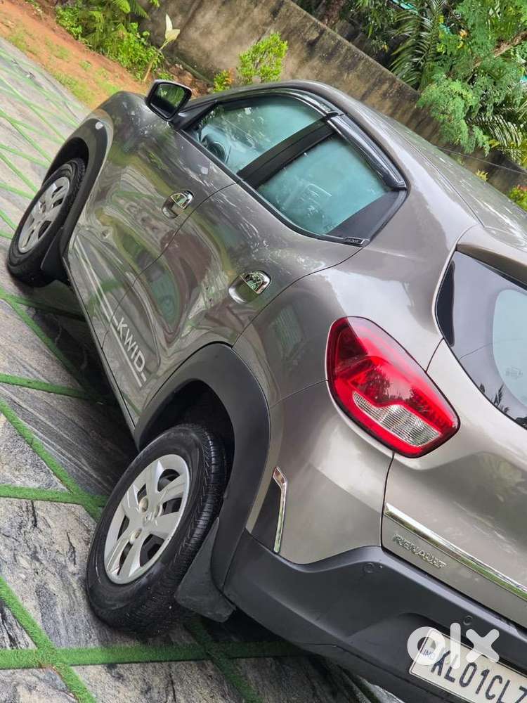 Renault Kwid Rxt 1.0 Automatic 2019  Km 9000 Single Owner Company Ser