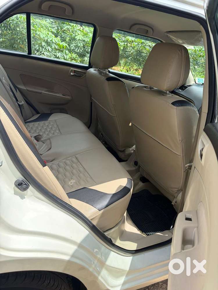 Maruti Suzuki Swift Dzire 1.2 Vxi Bsiv, 2016, Petrol
