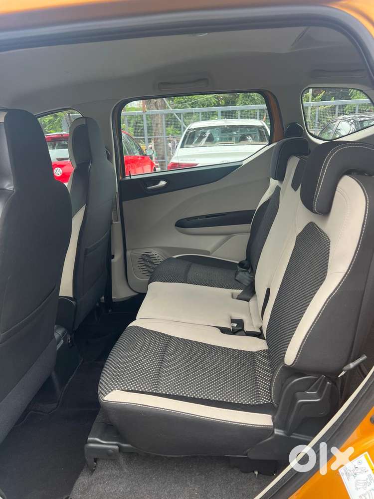 Renault Triber Rxz Easy-r Amt, 2020, Petrol