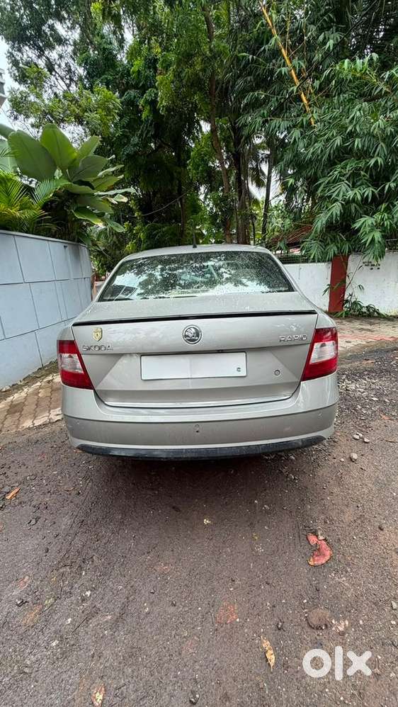 For Sale – 2017 Skoda Rapid Style+ Automatic (top Variant Diesel)