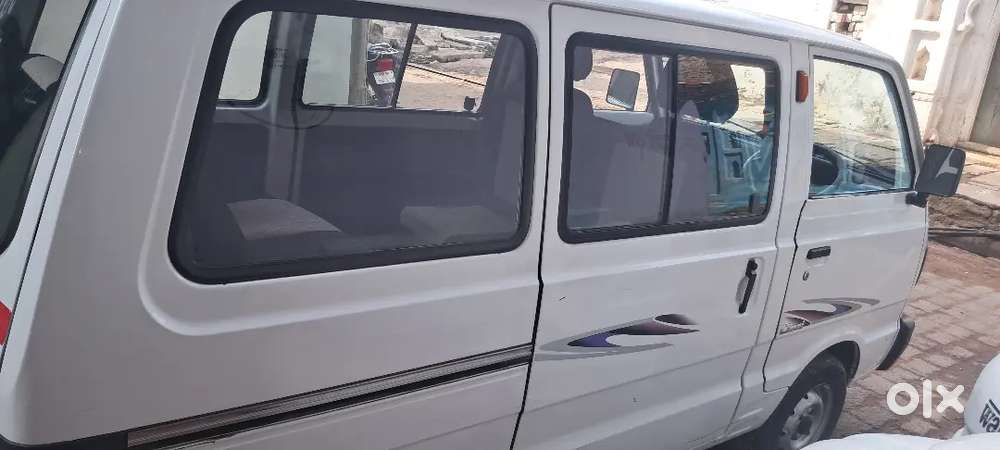 Maruti Suzuki Omni 2014 Petrol 75000 Km Driven.