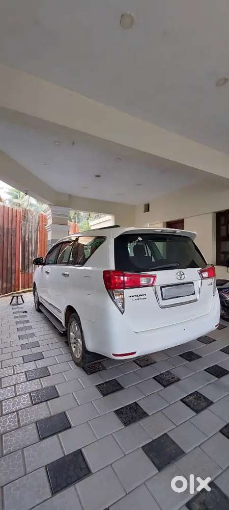 Toyota Innova Crysta 2018 Diesel. Ka 20