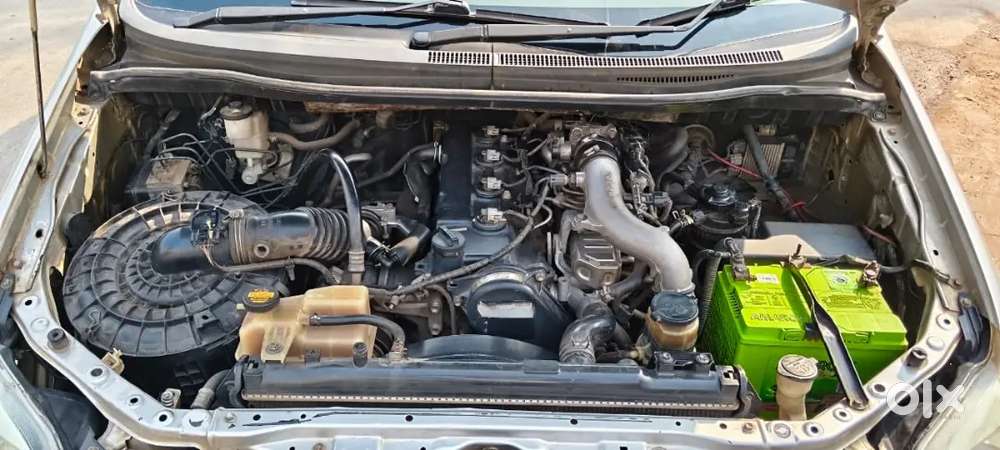 Toyota Innova V Diesel 2013