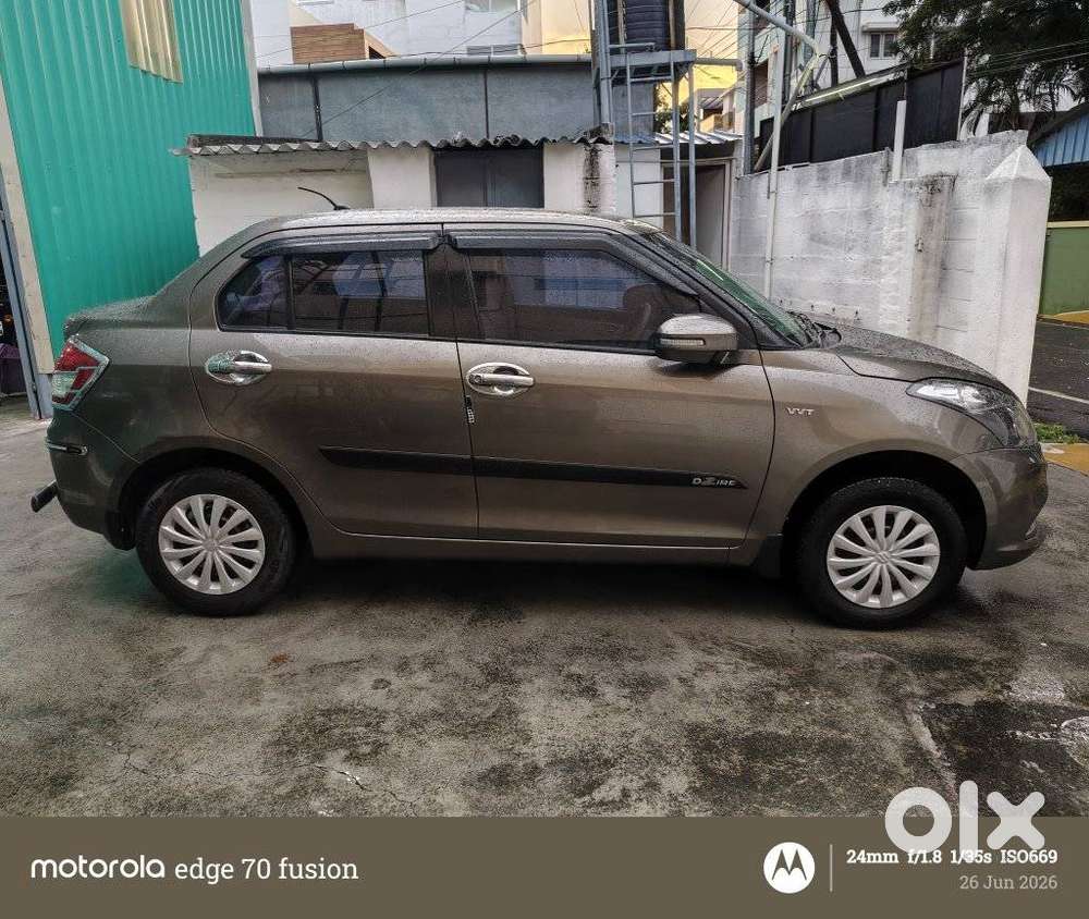 Maruti Suzuki Swift Dzire 1.2 Vxi Bsiv, 2017, Petrol