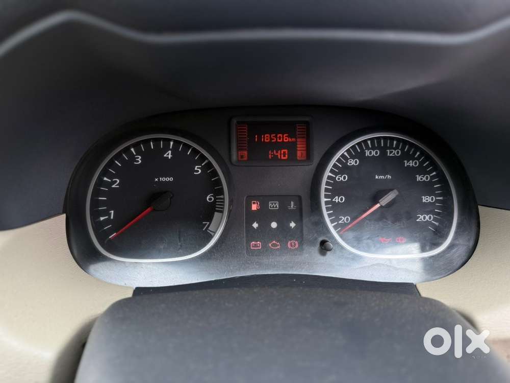 Renault Duster Petrol Manual 2013