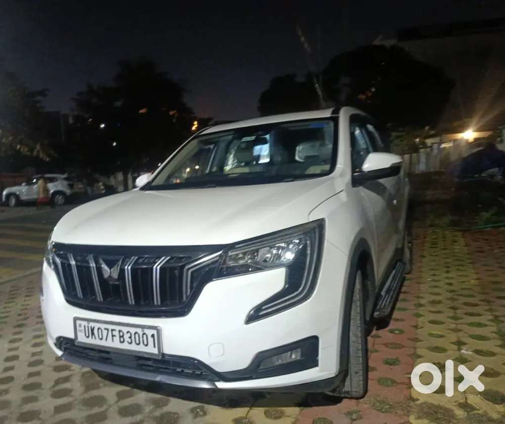 Mahindra Xuv700 2022 Petrol 89200 Km Driven
