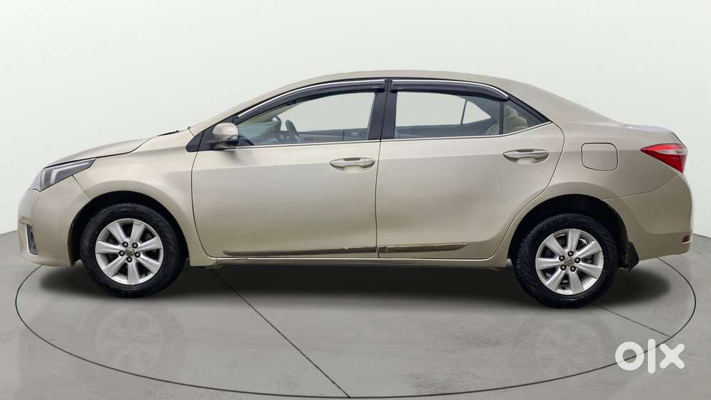 Toyota Corolla Altis [2014-2017] 1.8 G Cvt, 2015, Petrol