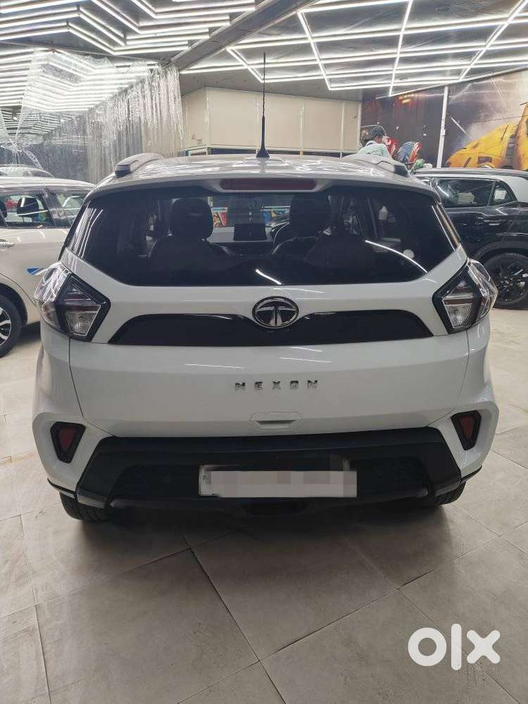 Tata Nexon 1.5 Revotorq Xm (s), 2022, Diesel