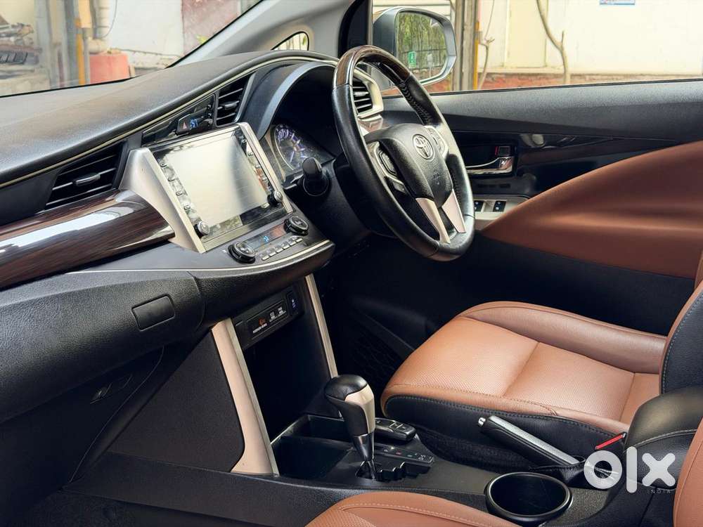 Toyota Innova Crysta [2020-ongoing] 2.4 Zx At 7 Str, 2021, Diesel