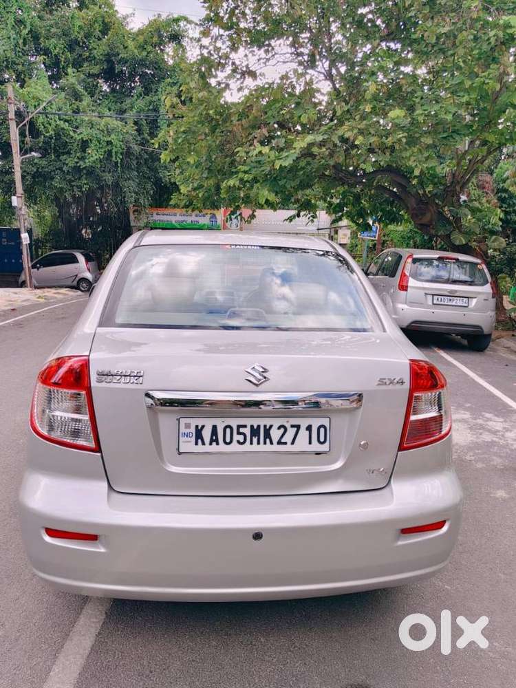 Maruti Suzuki Sx4 Vxi Bsiv, 2011, Petrol