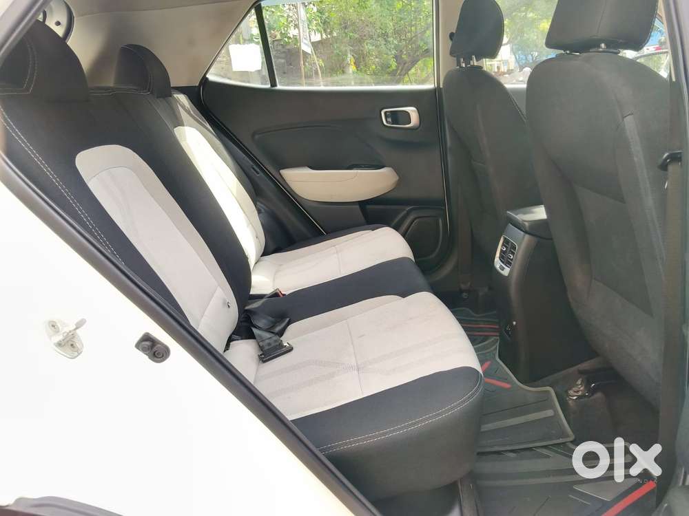 Hyundai Venue S 1.2 Petrol, 2022, Petrol