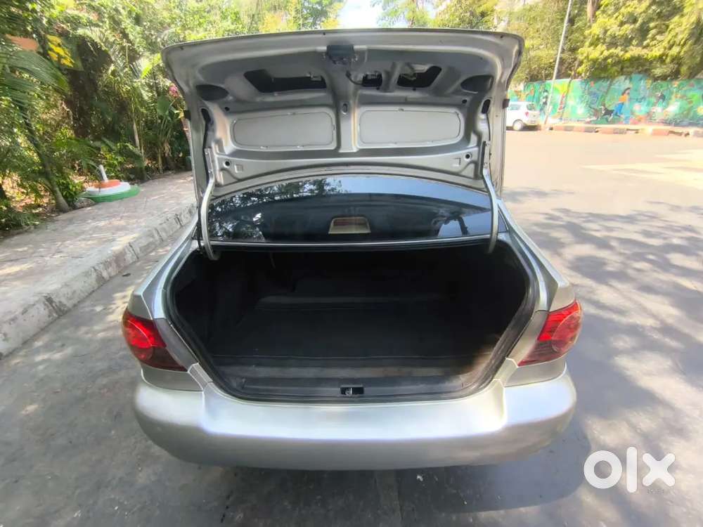 Toyota Corolla 2007 Petrol 80000 Km Driven