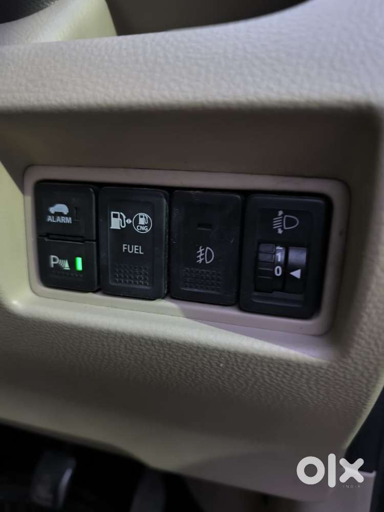 Maruti Suzuki Ertiga Vxi Cng, 2017, Cng & Hybrids