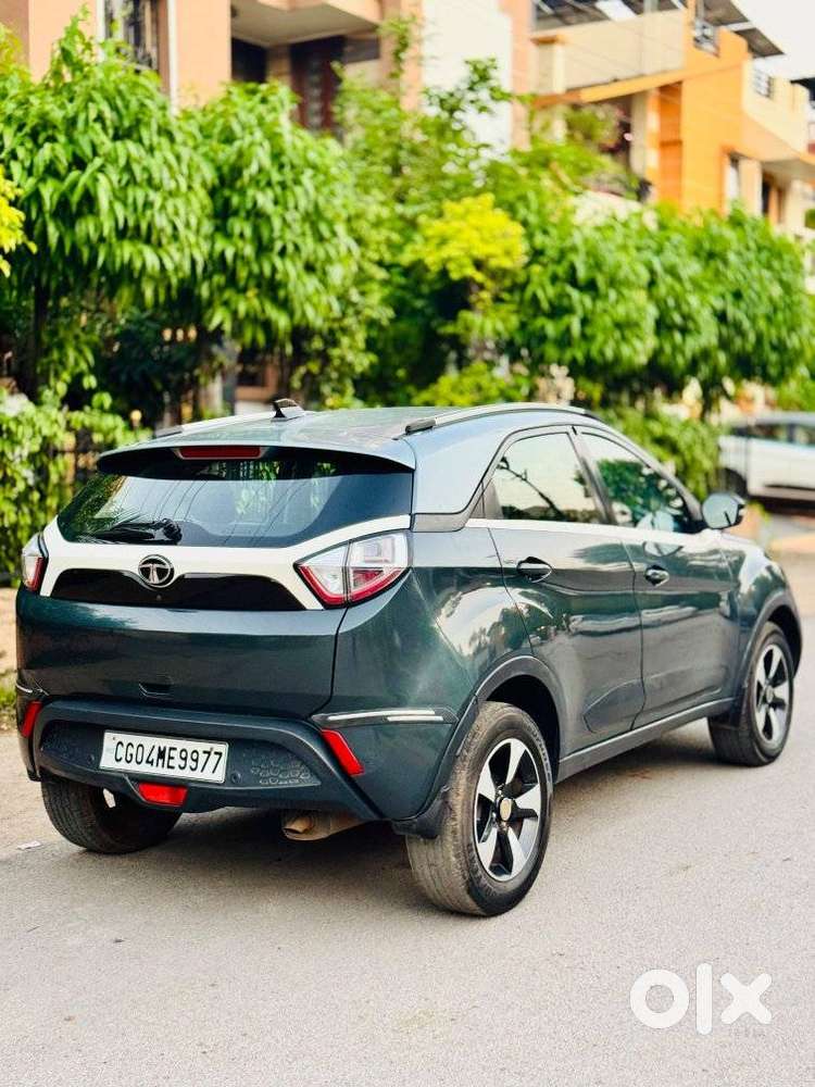 Tata Nexon 1.5 Revotorq Xza Plus (o), 2018, Petrol