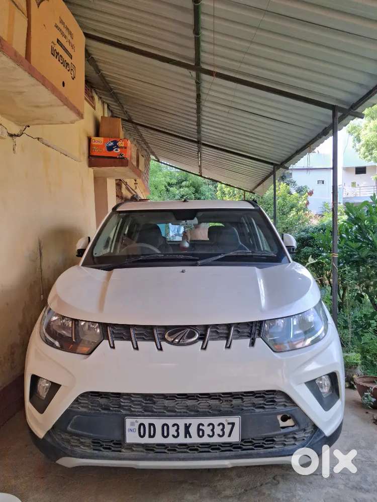 Mahindra Kuv 100 Nxt K8 Top Model 2018 Model