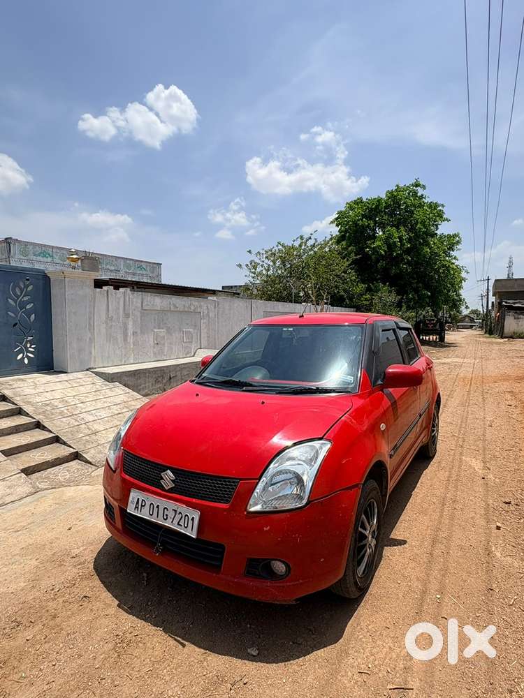 Maruti Suzuki Swift Petrol Manual 2006