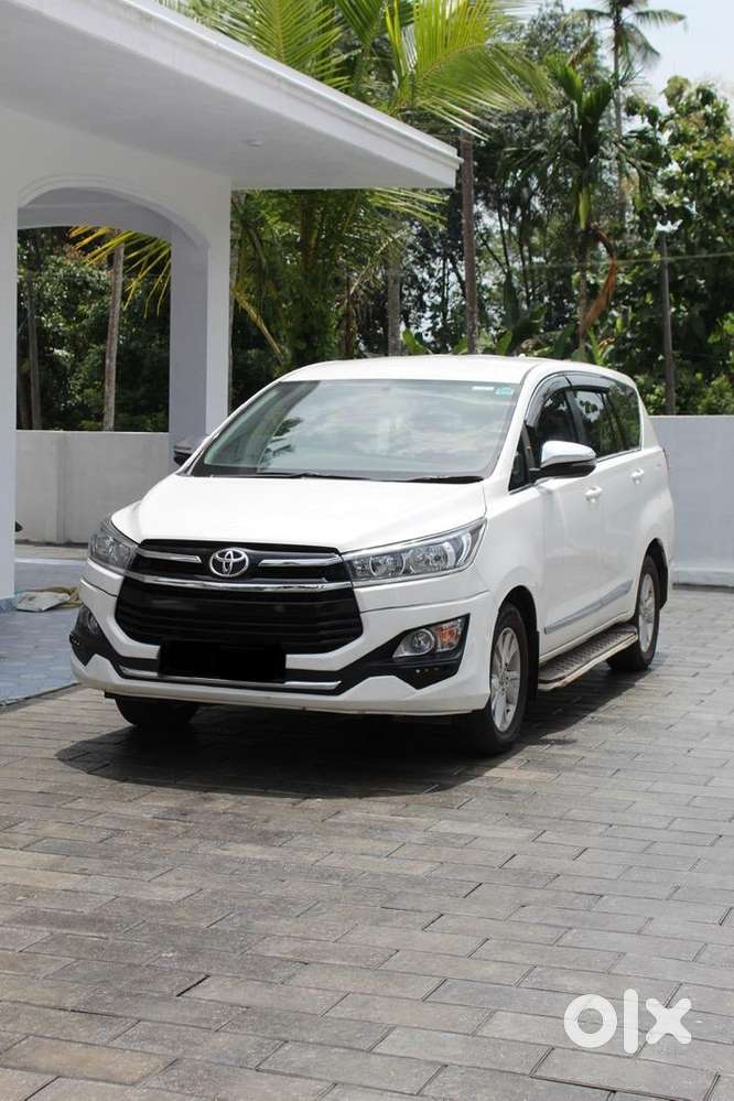 Toyota Innova Crysta 2018