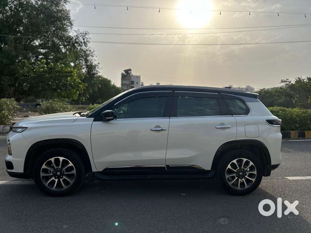 Maruti Suzuki Grand Vitara 1.5 Alpha Plus Intelligent Hybrid Ecvt, 2..