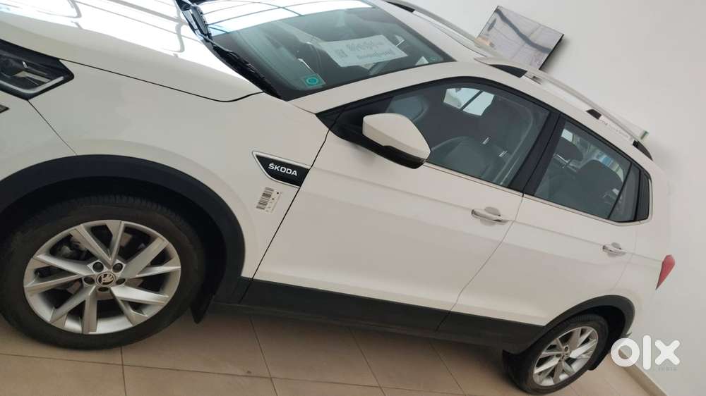 Skoda Kushaq 1.0 Tsi Style At, 2023, Petrol