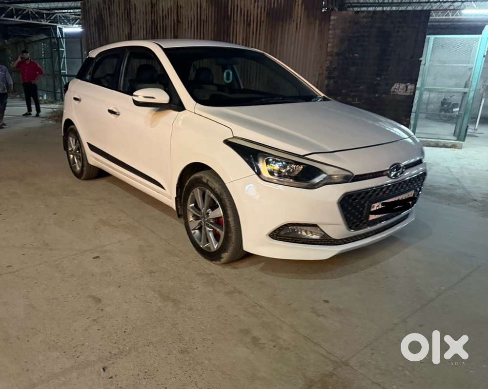 Hyundai I20  With Alloys Wheels