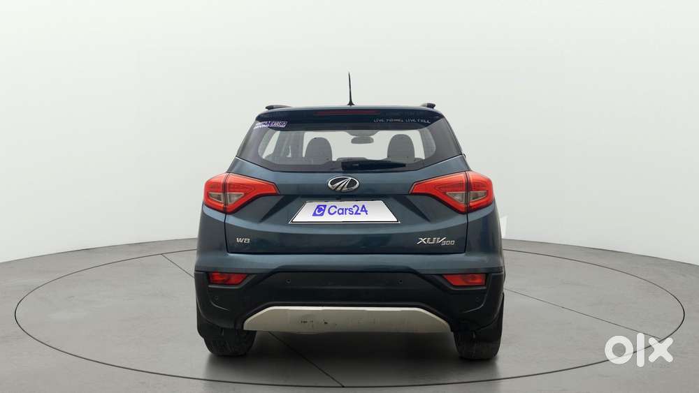 Mahindra Xuv300 W8, 2020, Petrol