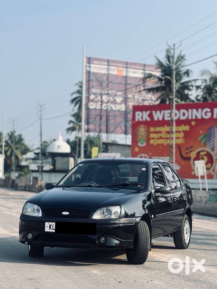 Ford Ikon Petrol 2007 Year