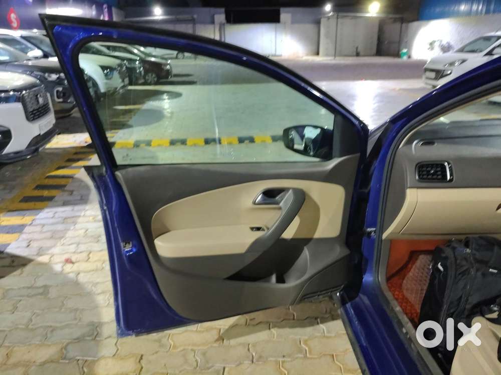 Volkswagen Vento 2010-2013 Petrol Highline At, 2021, Petrol