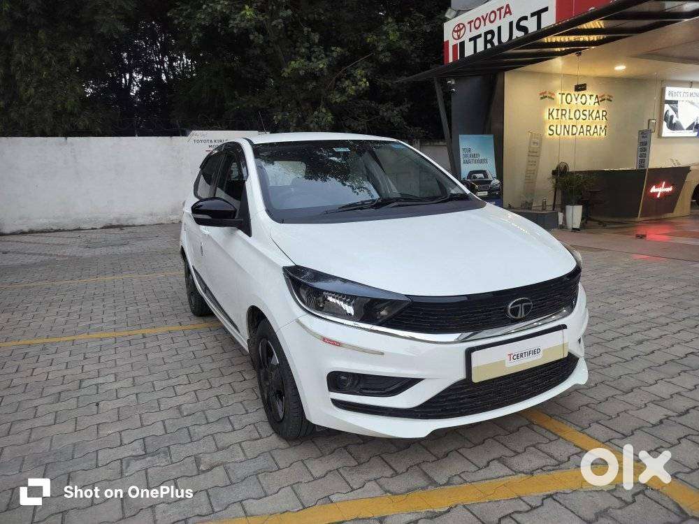 Tata Tiago 1.2 Revotron Xta, 2025, Petrol