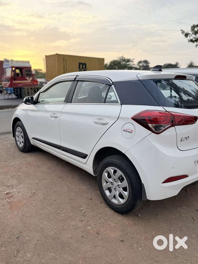 Hyundai I20 Sportz 1.4 Crdi, 2016, Diesel