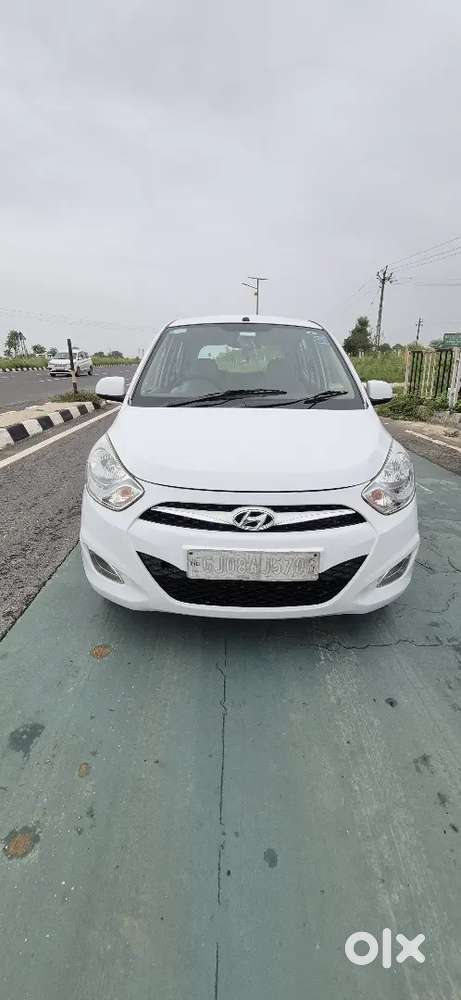 Hyundai I10 Sportz 2014 Manual Petrol