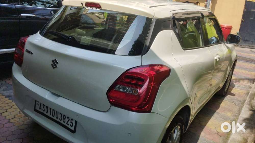 Maruti Suzuki Swift Amt Zxi, 2018, Petrol