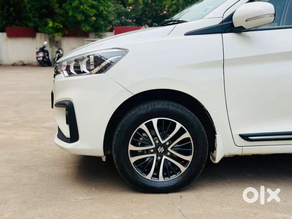 Maruti Suzuki Ertiga 1.5 Zxi, 2022, Petrol
