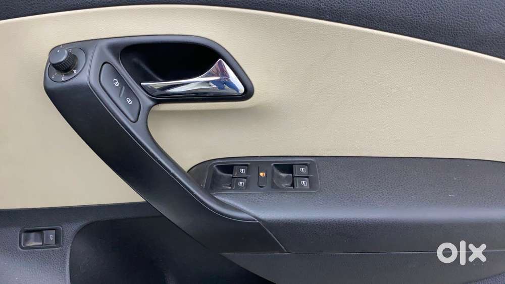 Skoda Rapid 1.6 Mpi At Style, 2019, Petrol