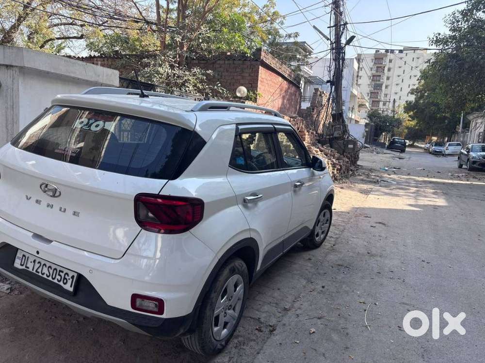 Hyundai Venue S Mt 1.2 Kappa, 2020, Petrol