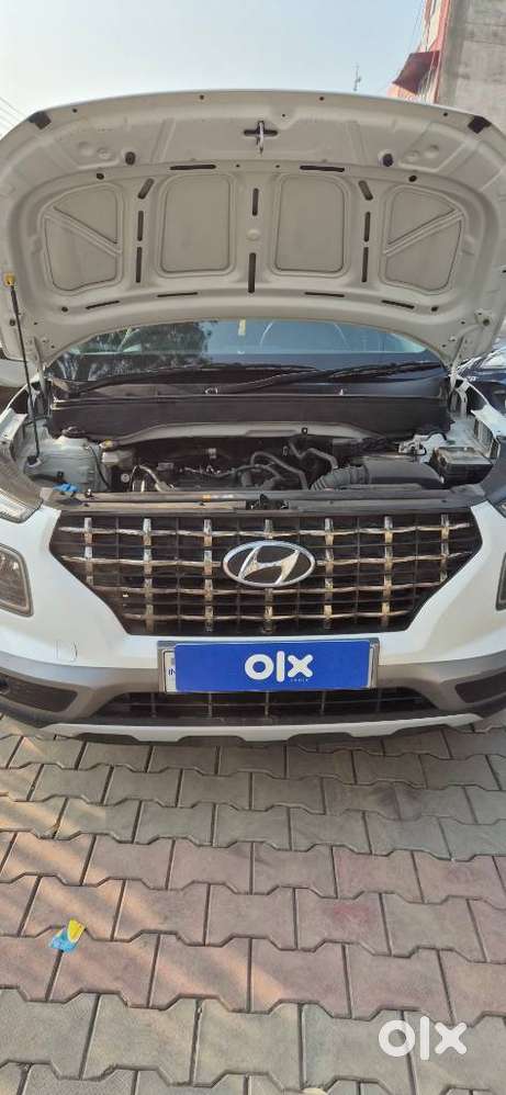 Hyundai Venue 1.2 S Plus, 2022, Petrol