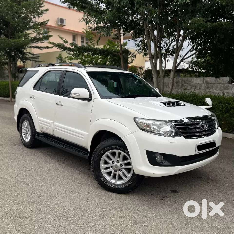 Toyota Fortuner 4x2 At, 2014, Diesel