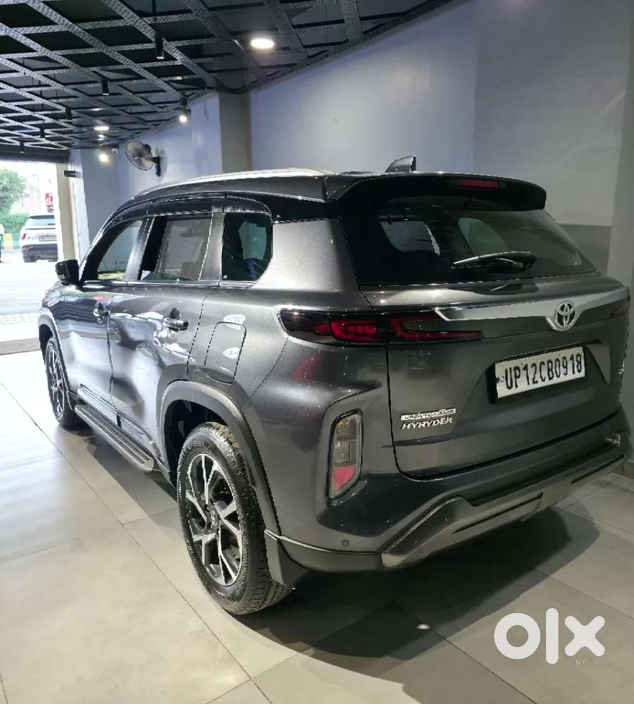 Toyota Urban Cruiser Hyryder, 2025, Petrol
