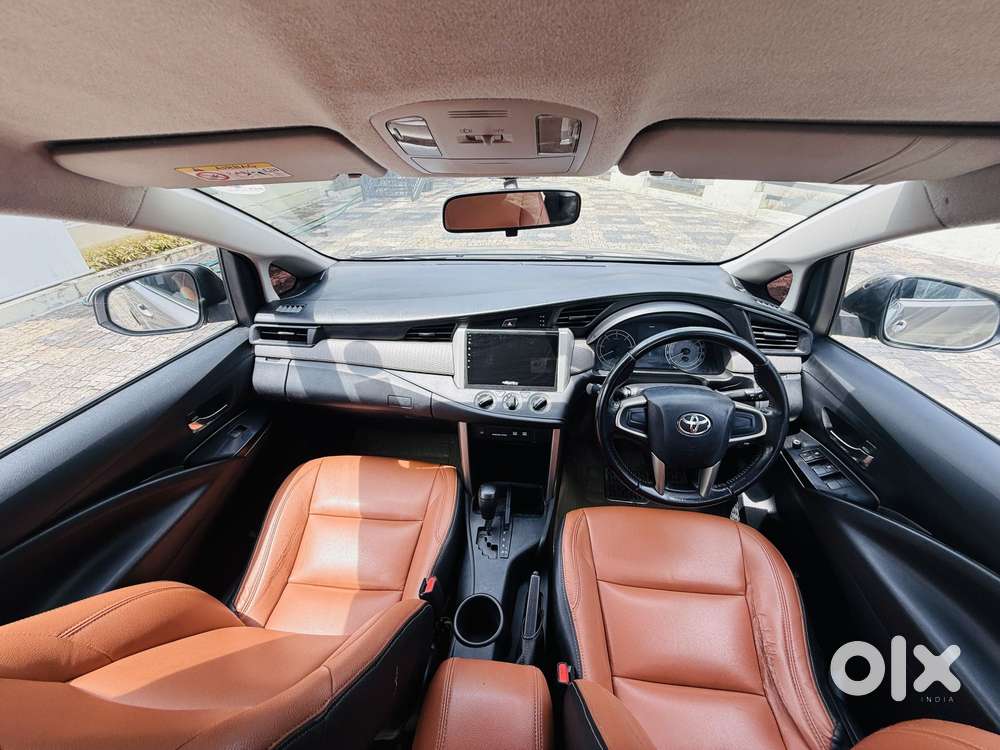 Toyota Innova Crysta 2.8 Gx At, 2017, Diesel