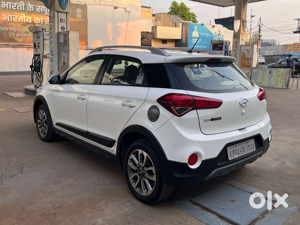 Hyundai I20 Active Sx Petrol, 2015, Petrol