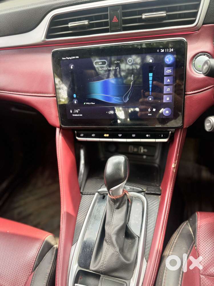 Mg Astor 1.5 Savvy Cvt S Red, 2022, Petrol