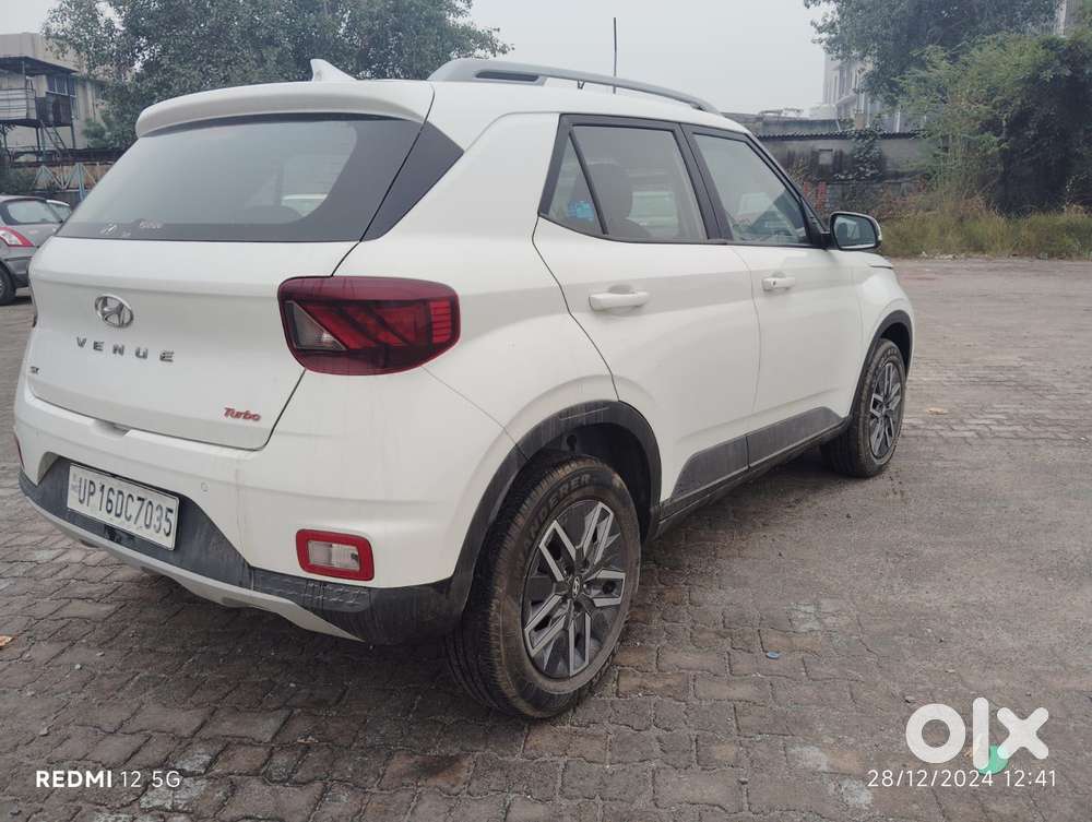 Hyundai Venue 1.0l Turbo Gdi Sx Mt, 2022, Petrol