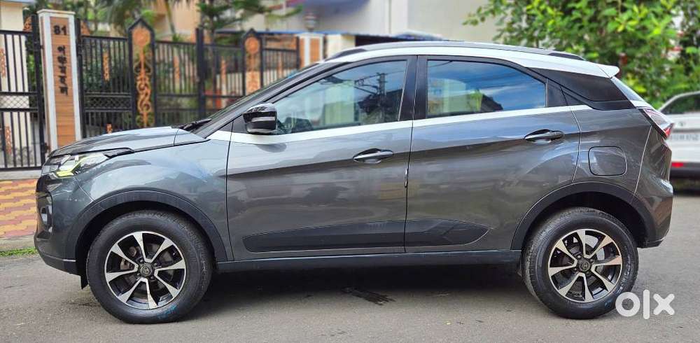 Tata Nexon 1.2 Revotron Xza Plus Dualtone, 2020, Petrol